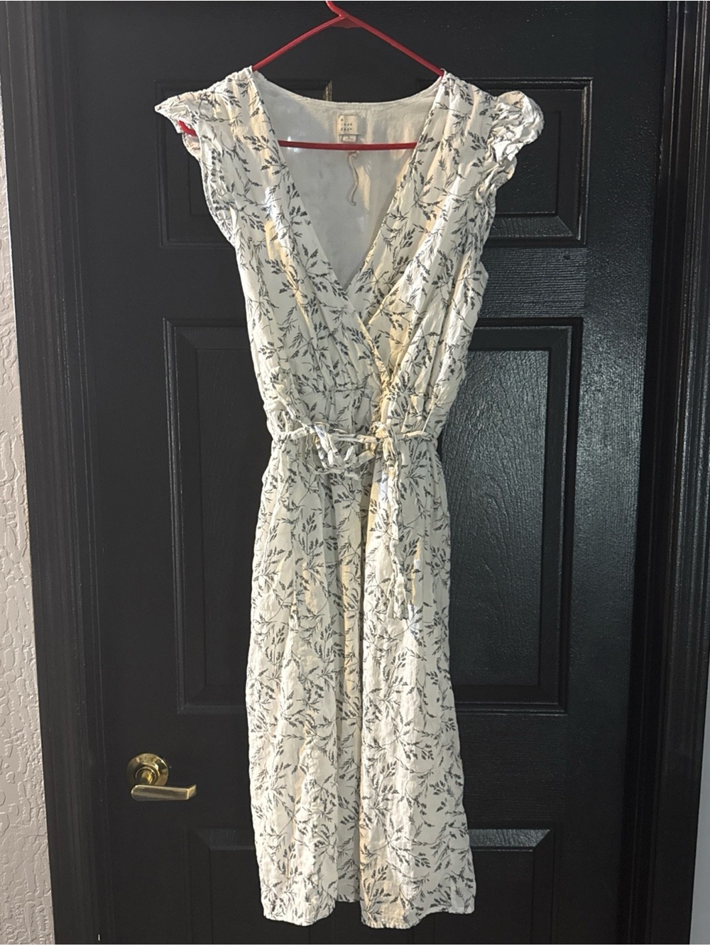 A New Day Midi Dress (L) Large White Black Floral Print Wrap Tie Waist